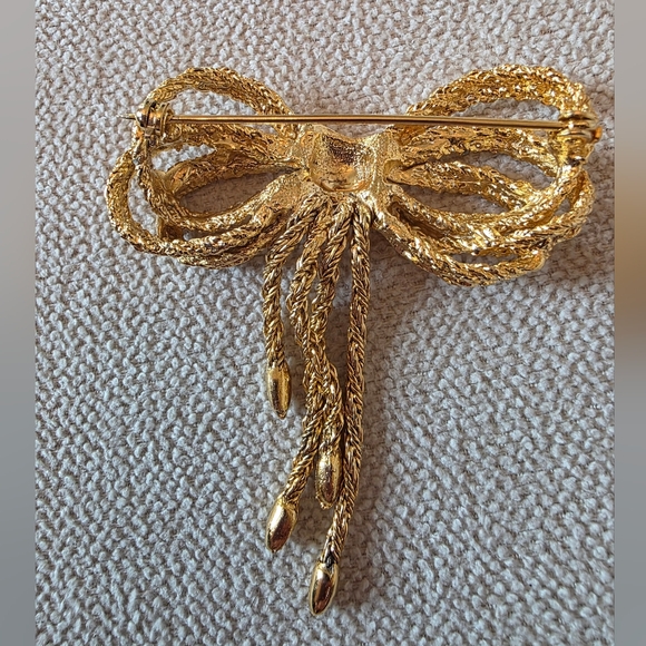 Gold Tone Bow Brooch Rope Tassel Dangle Vintage Style - Picture 3 of 5